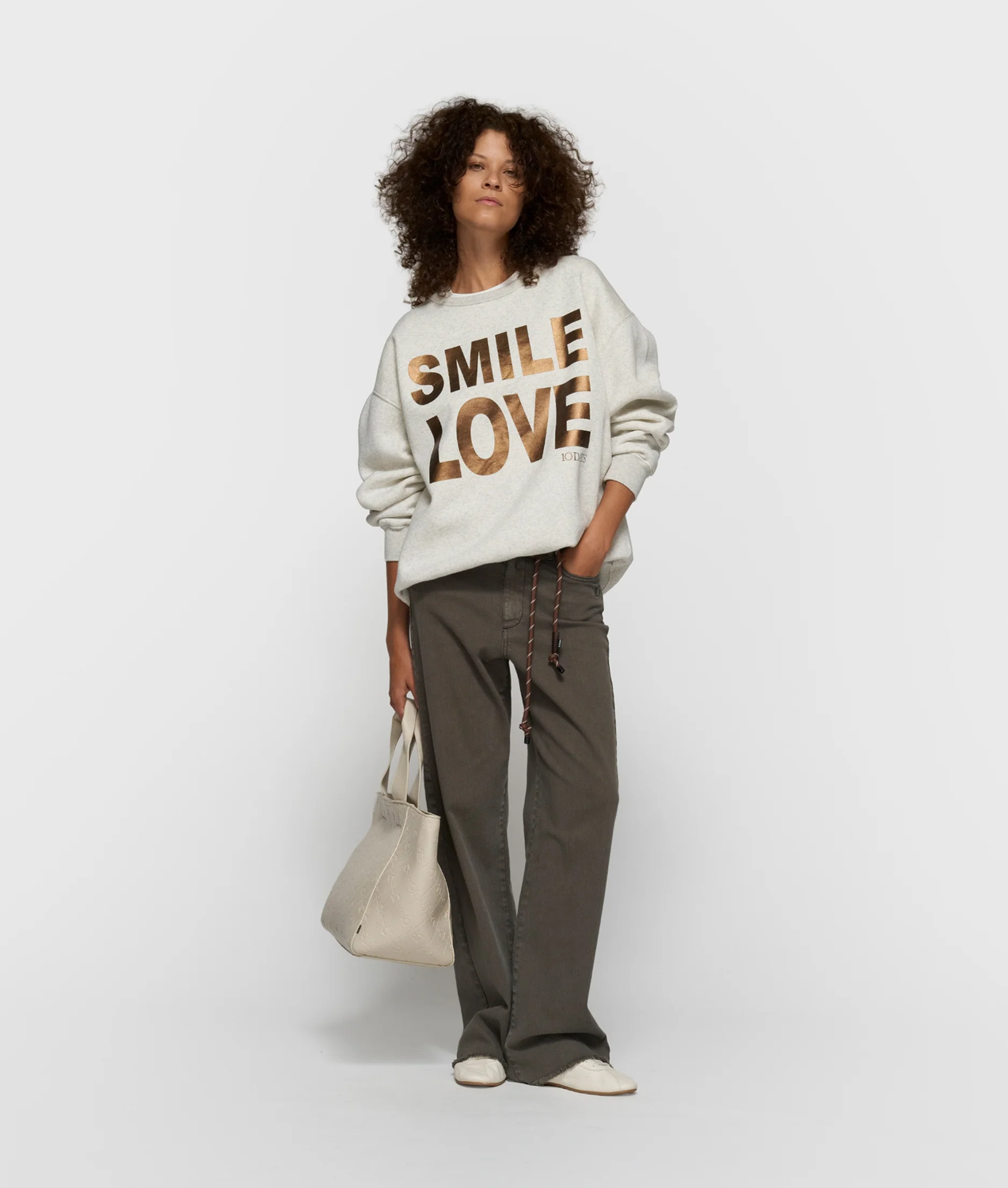 10DAYS STATEMENT SWEATER SMILE LOVE Größe: M Farbe: S.WHITE