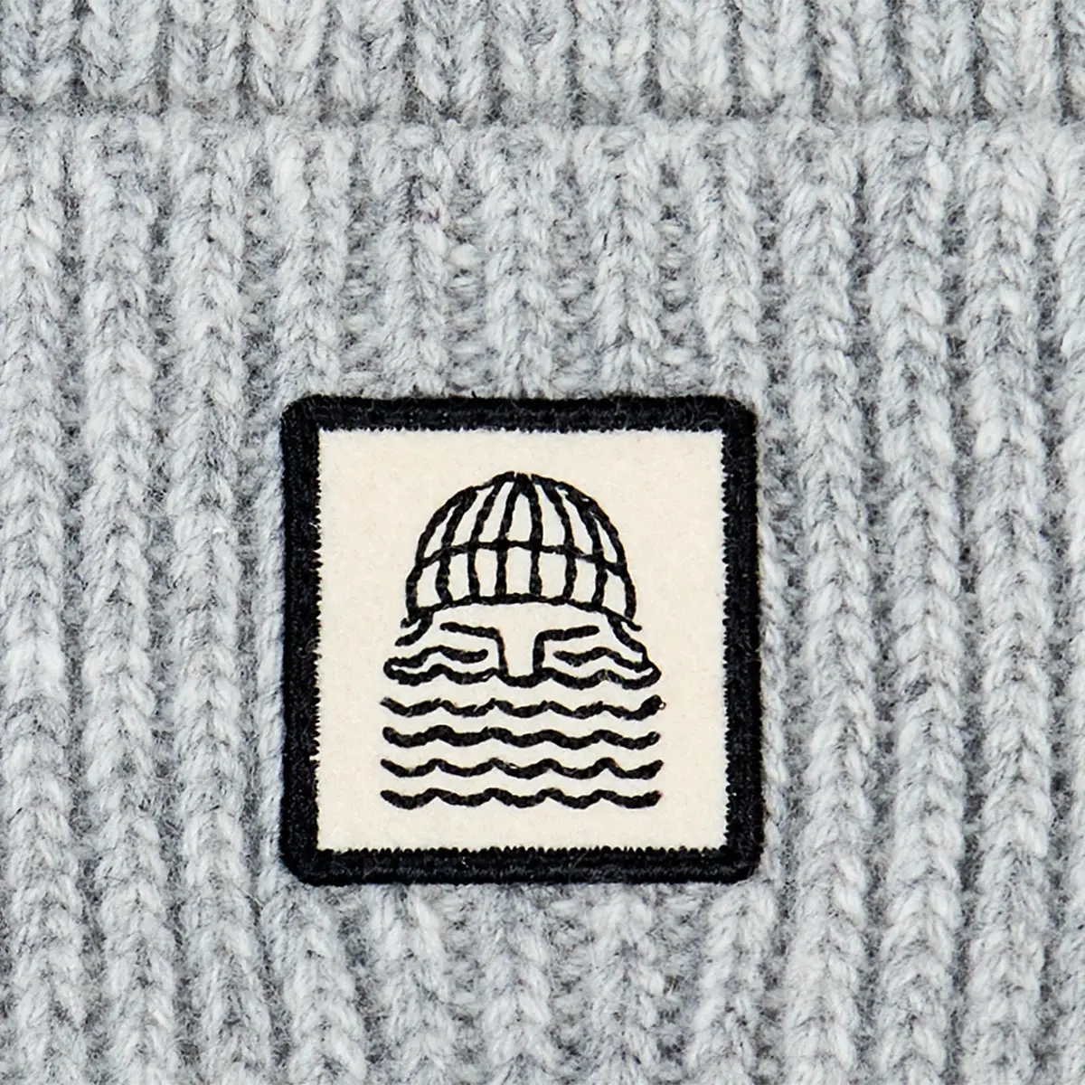 BASKINTHESUN MINI TO THE SEA
