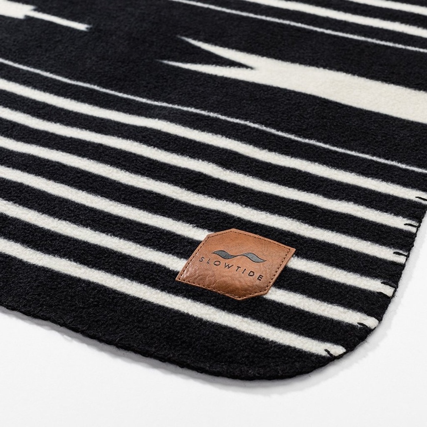 SLOWTIDE HAYDEN  BLANKET